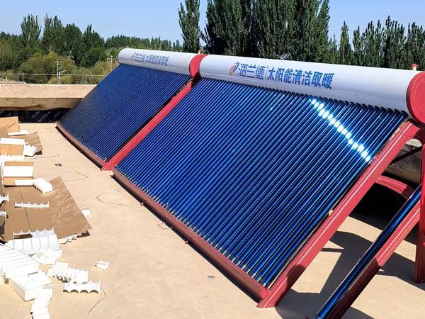 無動力太陽能熱水器